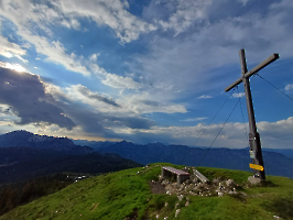 Rund um die Hütte_19