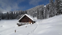 Rund um die Hütte
